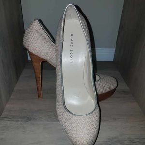Blake Scott Pumps